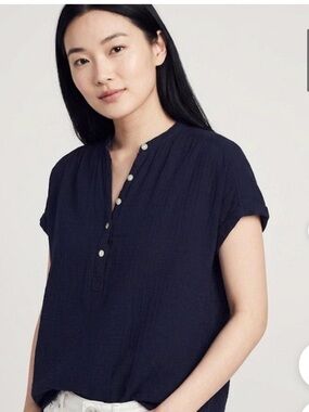 Women's Navy Blue Button-Front Popover Short Sleeve Blouse